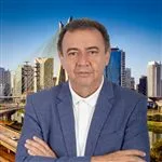 Dr. Anilson